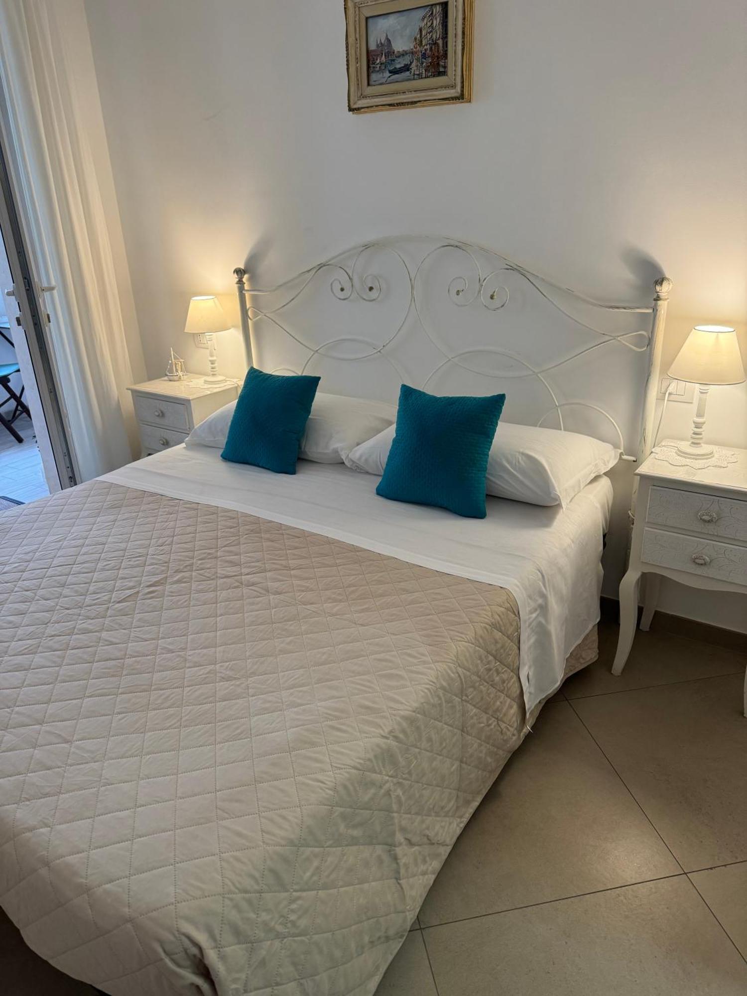 פולינאנו א מארה Alba B&B מראה חיצוני תמונה
