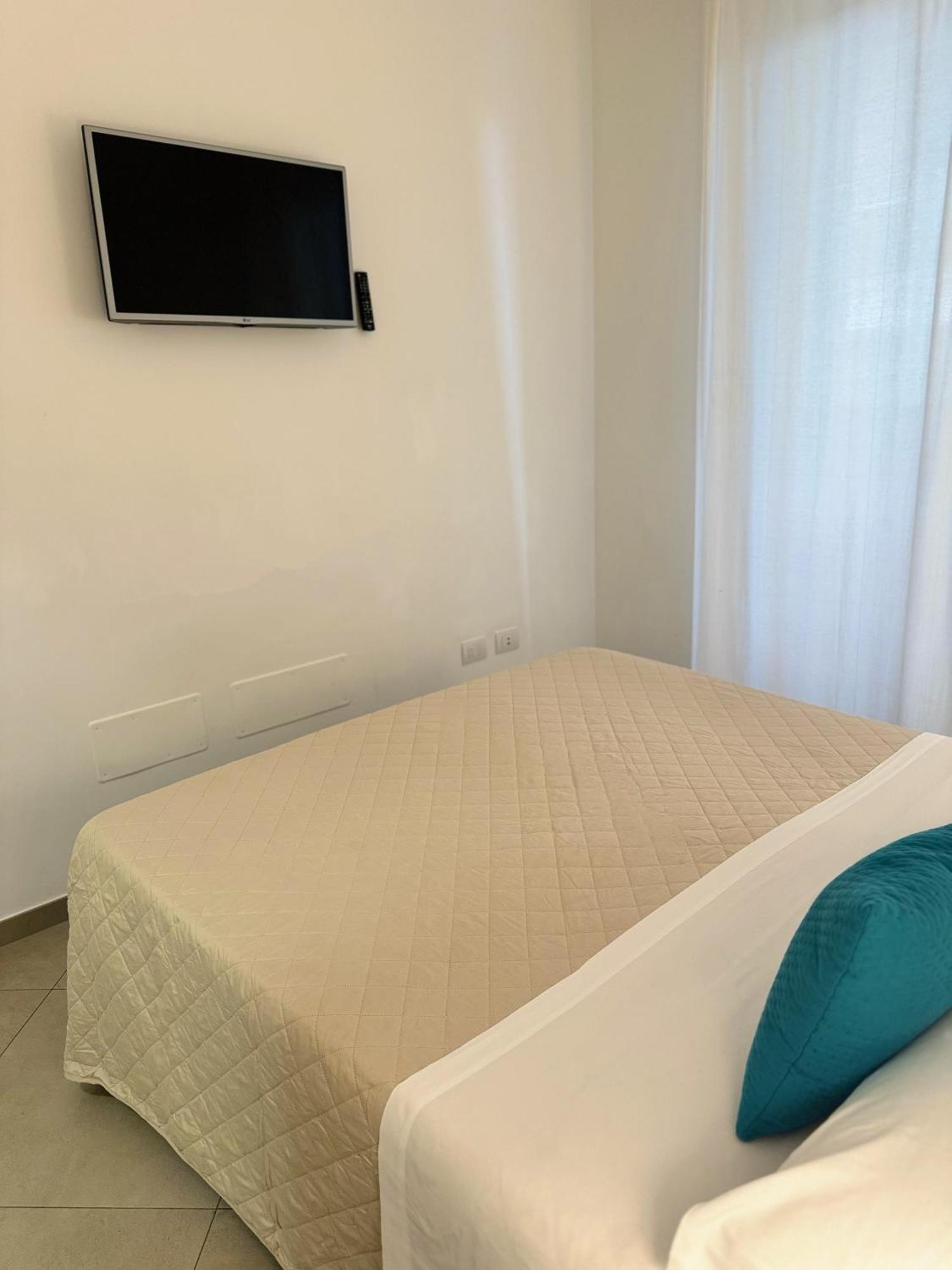 פולינאנו א מארה Alba B&B מראה חיצוני תמונה